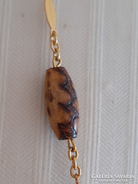 Retro old wooden women's necklace