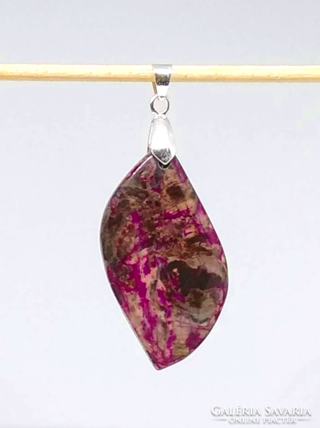 Brown-purple ayaka agate leaf cabochon pendant bk965