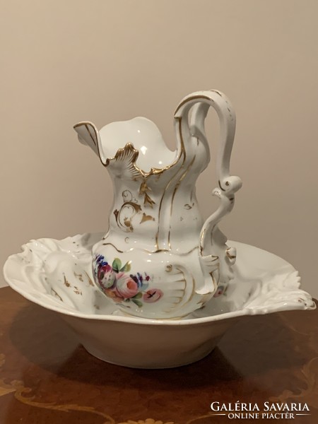 Washbasin with bowl