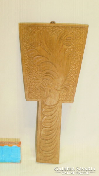 Carved wooden wall decoration - tulip