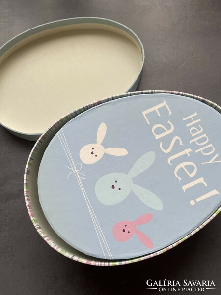 Easter egg-shaped bunny boxes