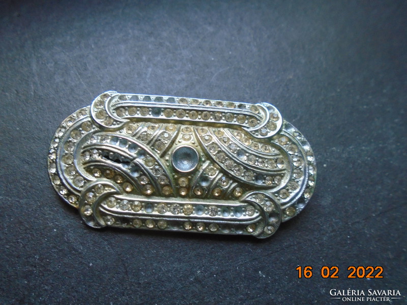 Antique art-deco brooch with many small polished stones