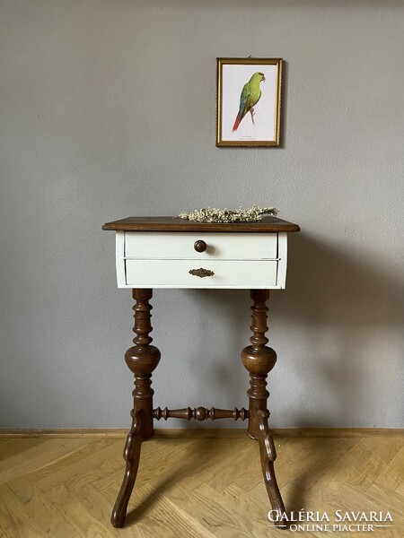 Vintage sewing table