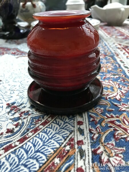 Color gradient from orange to burgundy, two-layer inside milk glass lamp