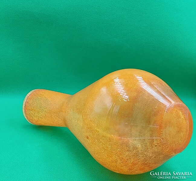Karcagi Fátyolüveg váza narancs színű