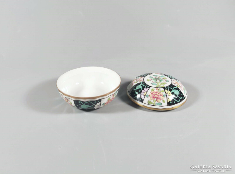 Herend, Chinese siang noir pattern jewelry box, hand-painted porcelain, flawless! (Bt004)