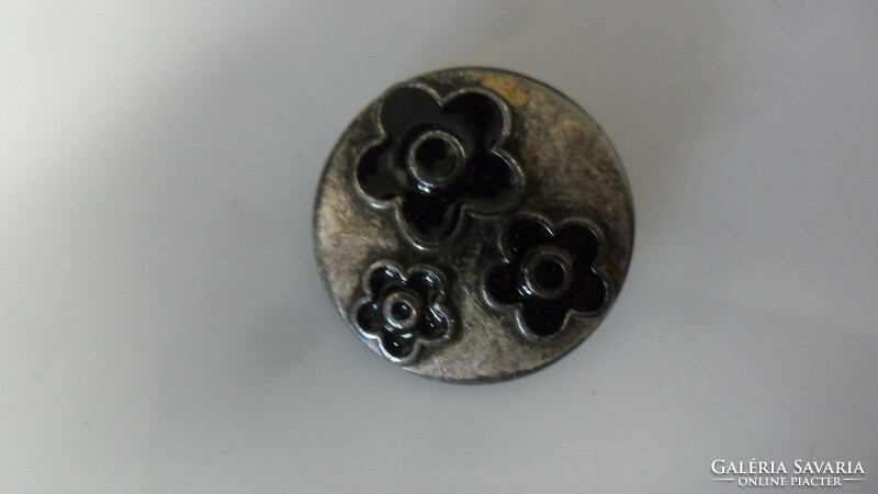 Silver colored metal, fire enamel floral, designer button. 2.5 Cm Tailoring-sewing-creative.