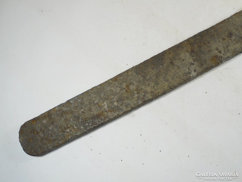 Antik régi eke alkatrész ekevas iránytartó vas földvágó kés