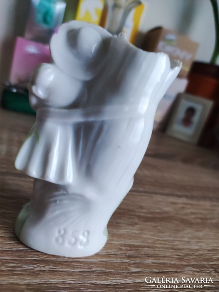 Porcelán női alakos ibolya váza