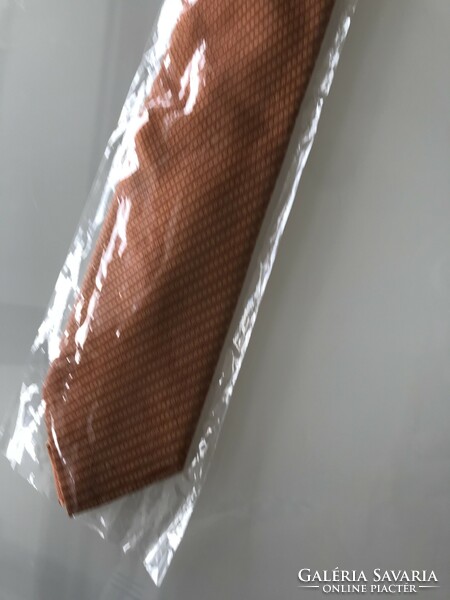 Silk tie from the Viennese striessnig company, new