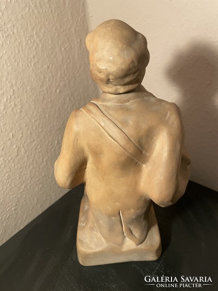 László Donáth: terracotta, collector's item