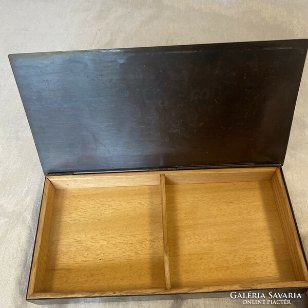 Applied arts bronze box