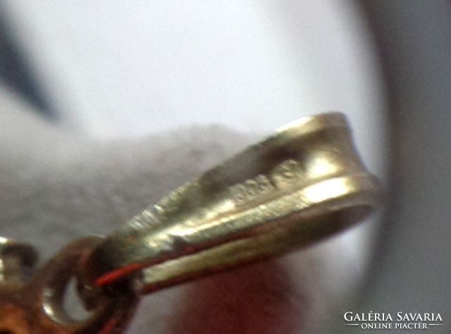 Antik ezüst aranyozott cseh gránát medál