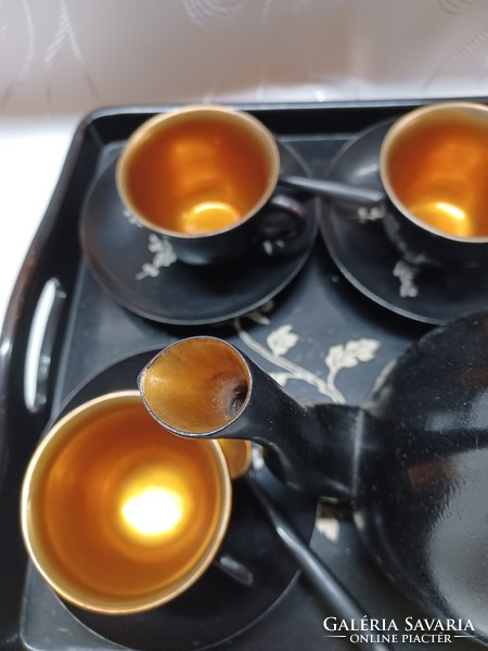 Lacquered coffee set
