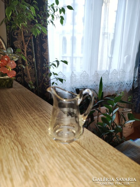 Mini glass jug (engraved pattern)