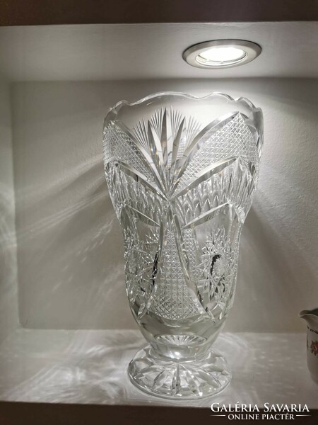 Gyönyörű,vastag ,nehéz ólomkristály váza