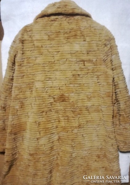 Designer women's real fur coat - from Germany - size 40