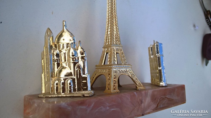 (K) Parisian souvenir ((kda2)