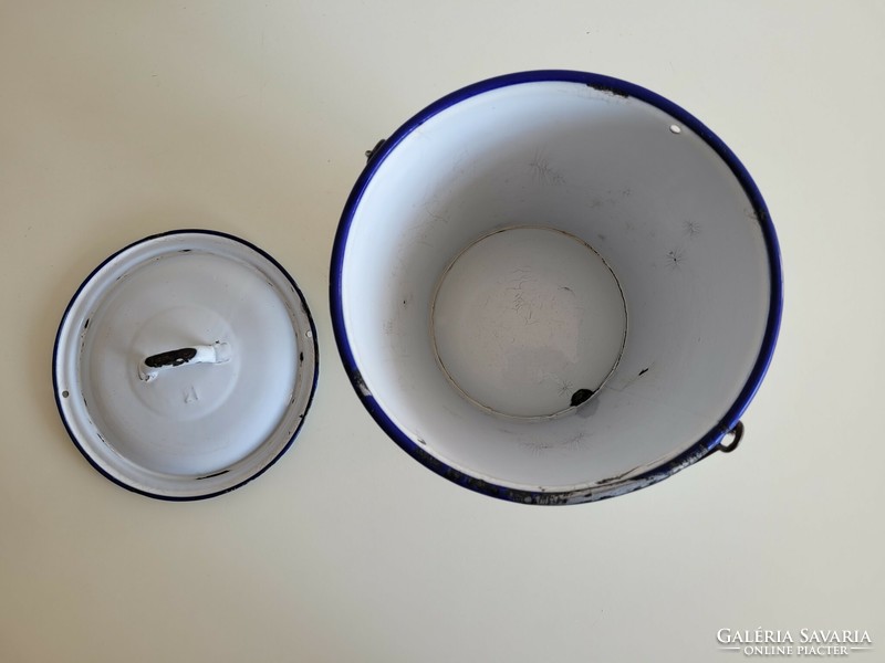 Old blue white enamel wm ladle with lid milk bucket milking bucket enameled Weiss Manfred dish