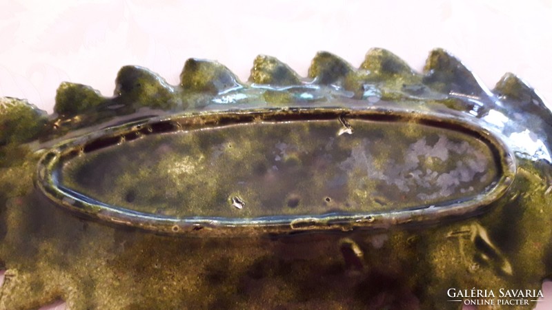 Régi zománcos tál páfránylevél alakú vintage zománcozott öntöttvas dísztál 31 cm