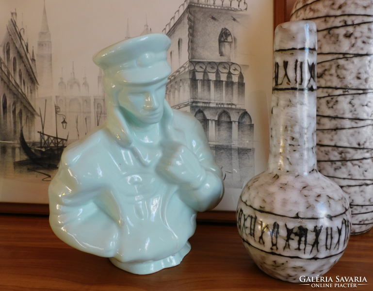 Vintage pale green ceramic pilot bust 27 cm