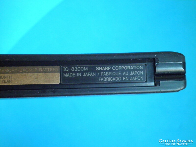 Vintage Sharp IQ-8300M Electronic Organizer