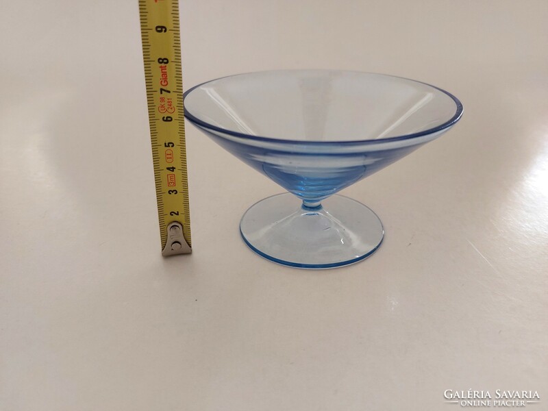 Retro stemmed glass glass blue old drink glass