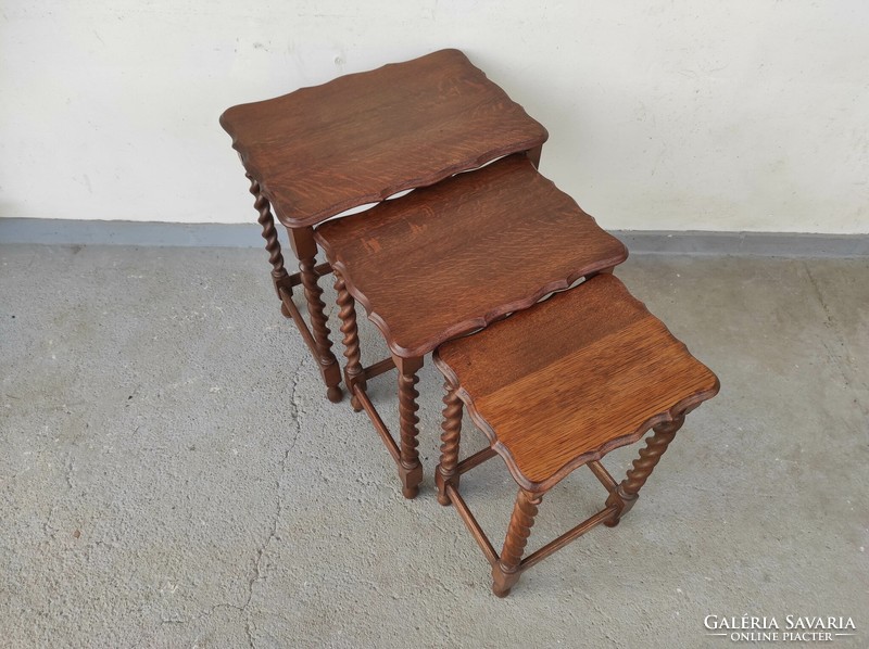 Antik 3 darab faragott fa asztalsor koloniál csavart lábú kis asztal sor 741 6841