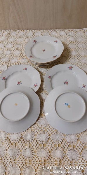 Zsolnay porcelain tableware to complement, gold edge