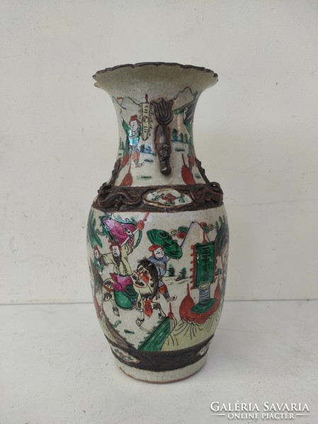 Antique Chinese porcelain large painted battle battle scene multi-person vase broken 717 6912