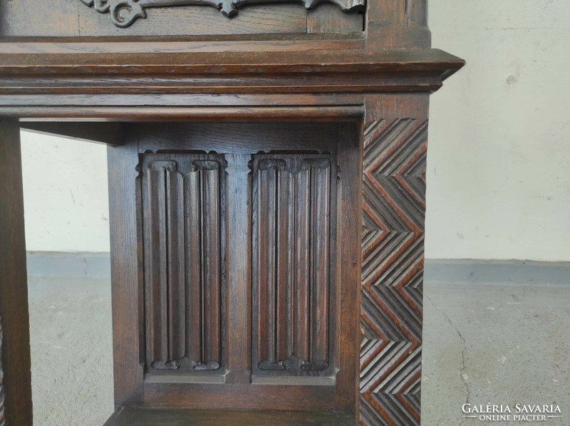Antik gótikus reneszánsz bútor kabinet szekrény dúsan faragott 720 6887