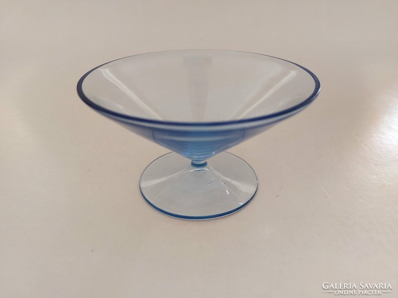 Retro stemmed glass glass blue old drink glass