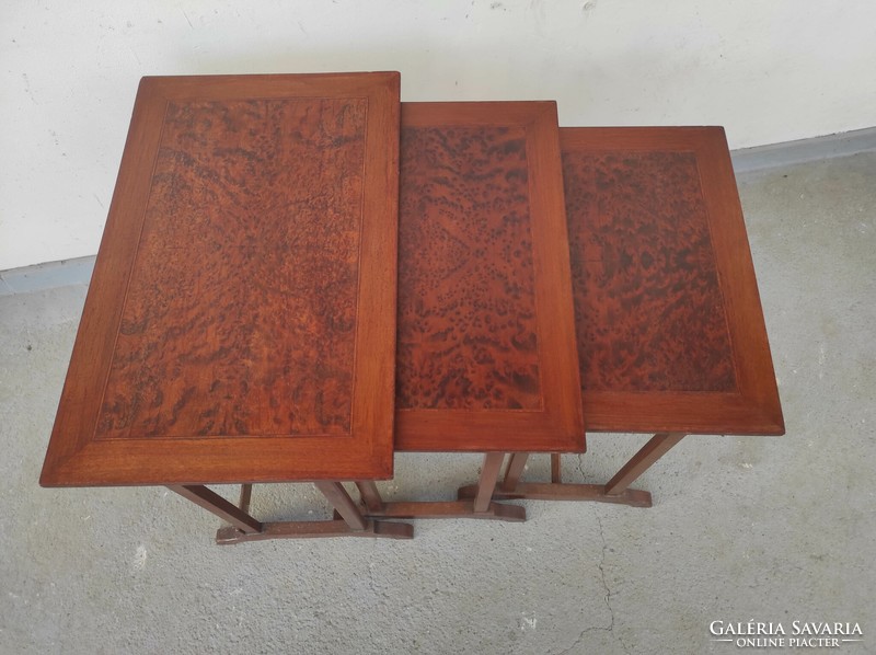Antik 3 darab topolya tetejű asztalsor összetolható kis asztal asztal sor 722 6842