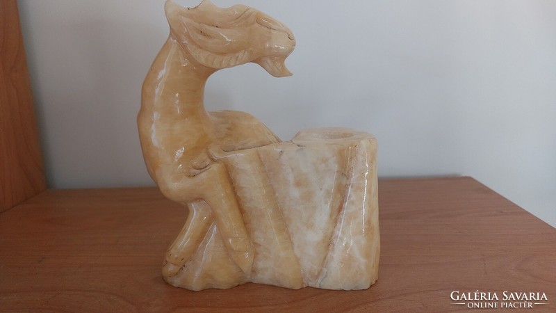 (K) rarity! Oriental dragon statue (longma) (onyx?)