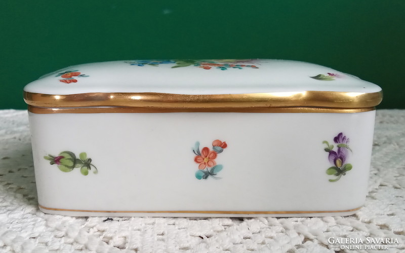 HERENDI PORCELÁN ÉKSZERTARTÓ DOBOZ
