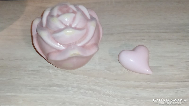 Rose ornament ceramic