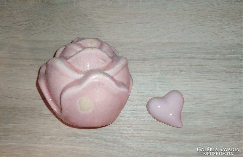 Rose ornament ceramic