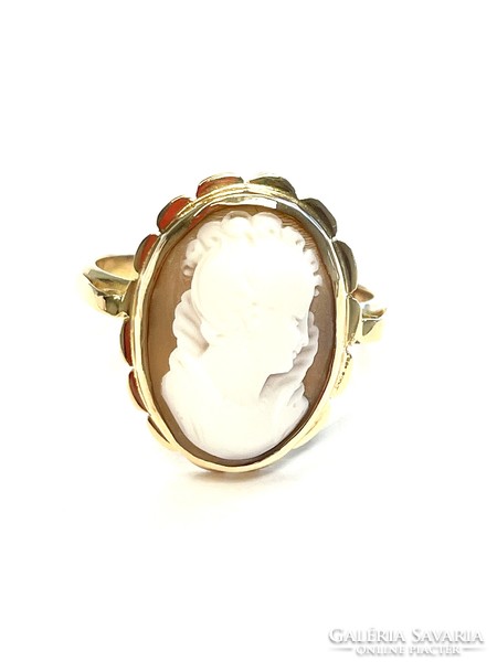 Cameo yellow gold ring 61m