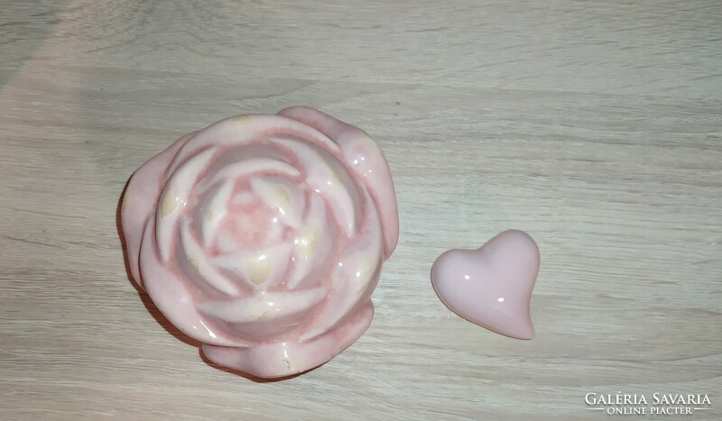 Rose ornament ceramic