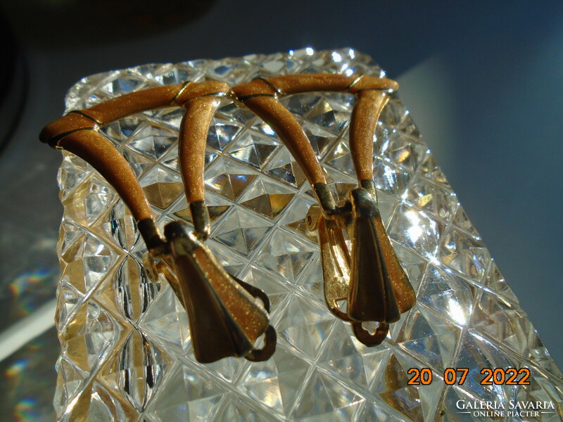 Art deco gold-plated beige-gold enamel earrings, clip