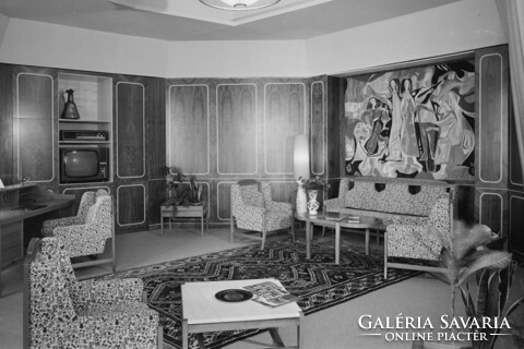 Wallendorf retro luxury porcelain floor lamp from the Gellért hotel