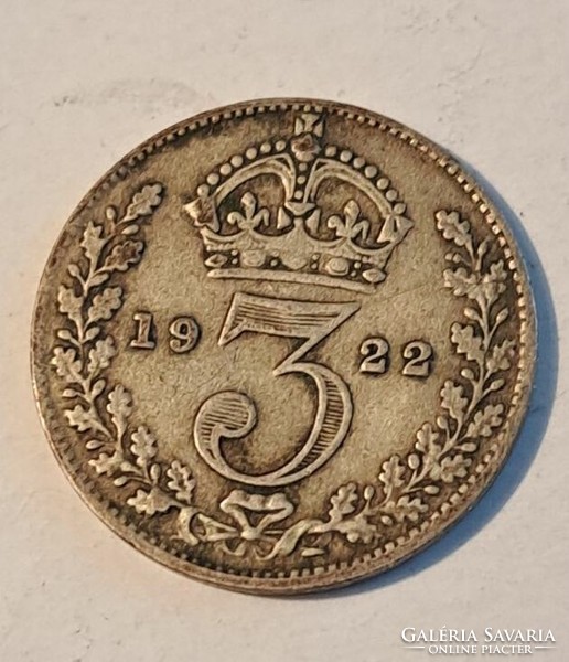Ezüst V: György 3 penny 1922.