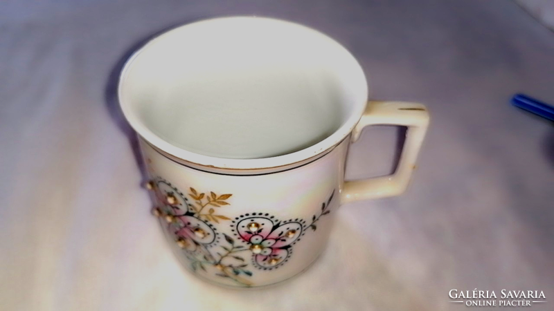 Antique, hand-painted bider cup