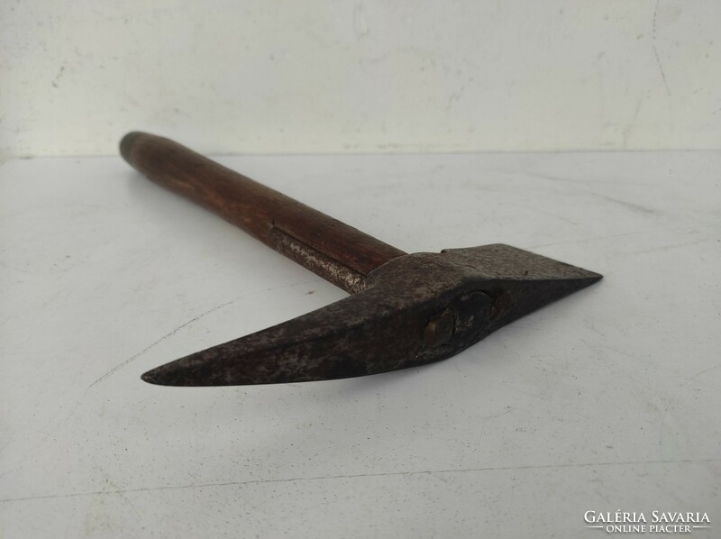 Antique firefighting tool pickaxe 749 6902