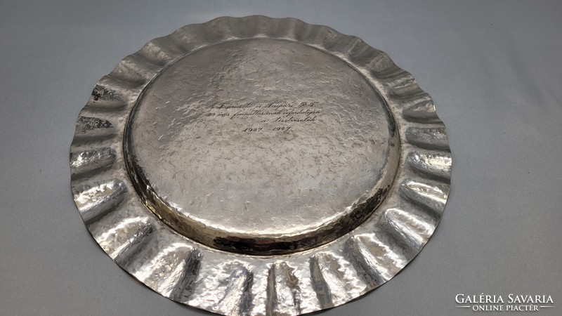 Antik ezüst kínáló tálca kézzel kalapált mintával