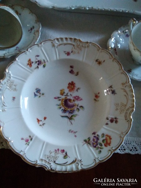 Pls Viennese tableware with ribbon coat of arms shield with protected mark, Meissen pattern!