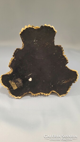 Giant foo dog ashtray, decorative item