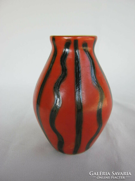 Pond ceramic retro vase