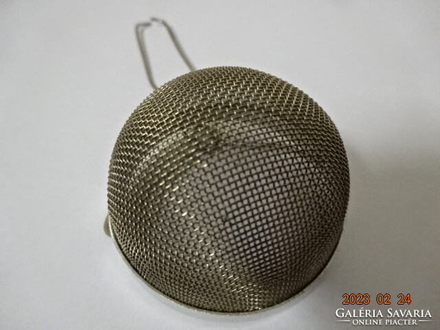 Metal tea strainer, diameter 4 cm. Jokai.