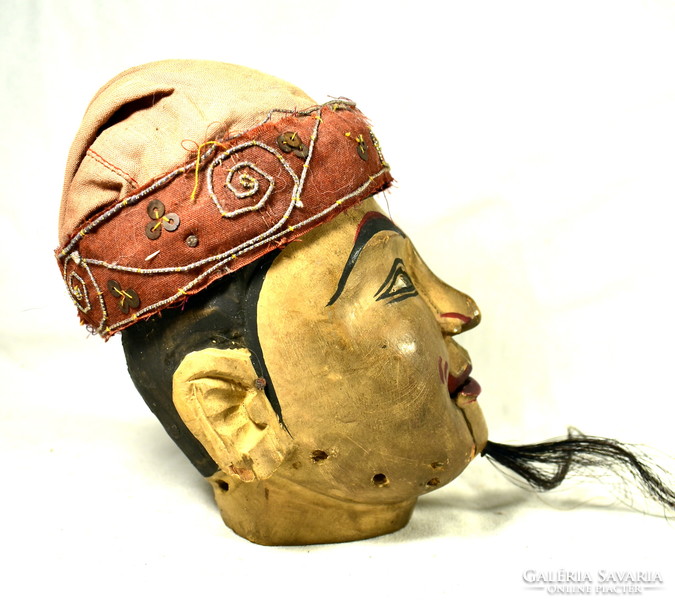 XIX. No. Far Eastern painted wooden marianette puppet toy doll - pair of heads
